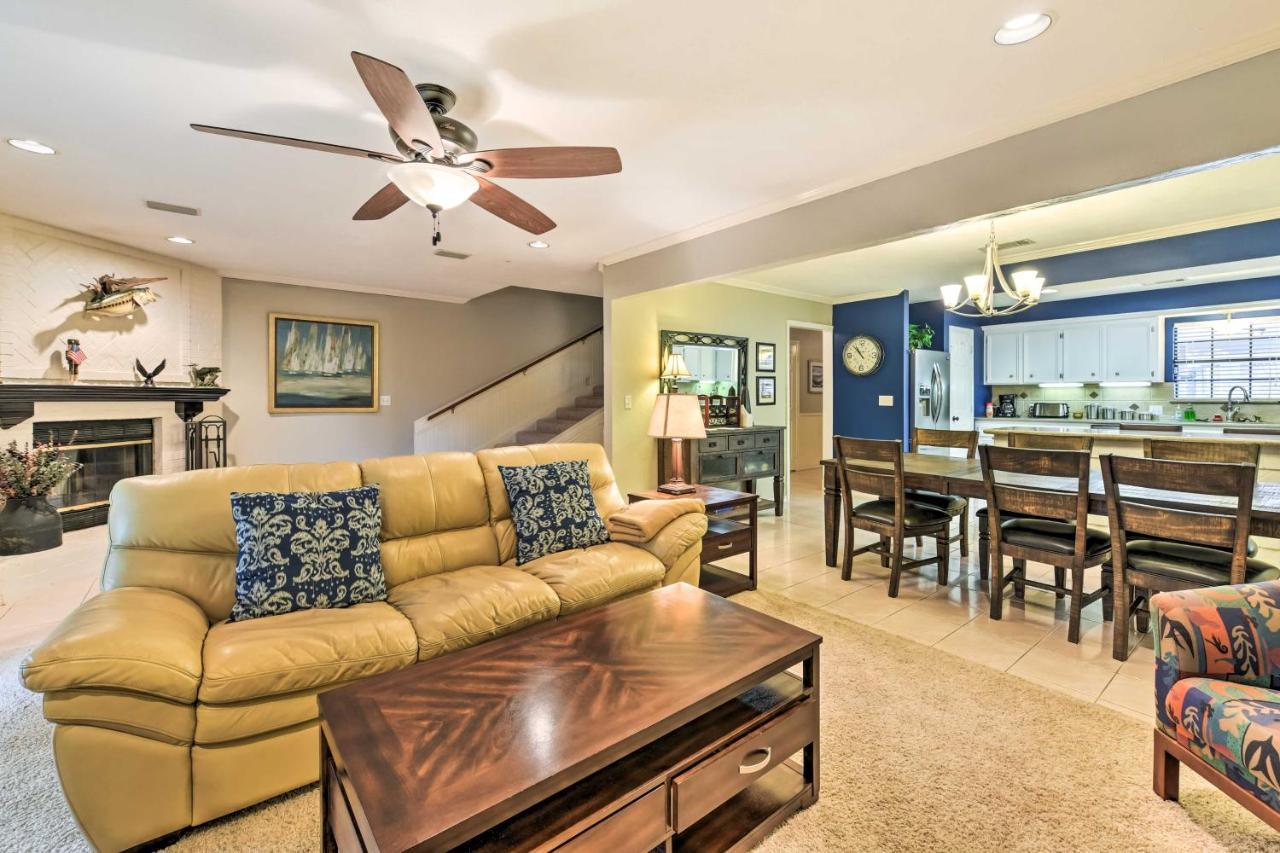Quiet Lake Conroe Townhome With 2 Boat Slips! Willis Exterior foto